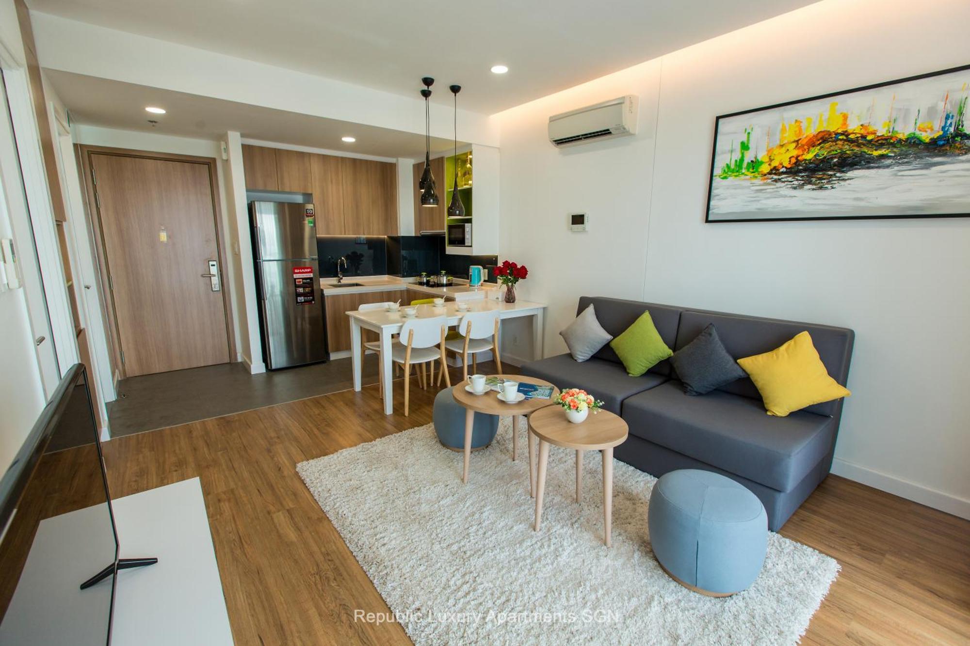 Republic Apartments Saigon Airport Хошимин Экстерьер фото